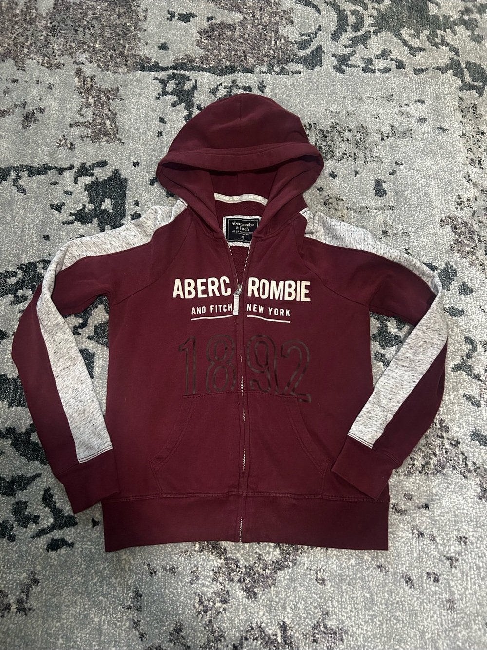 Y2K Abercrombie & Fitch Maroon Zip-Up Hoodie with Gray Sleeve Accents